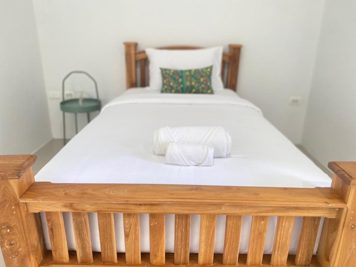 Alleyhill Phuket - Private & Cozy Boutique Exteriör bild