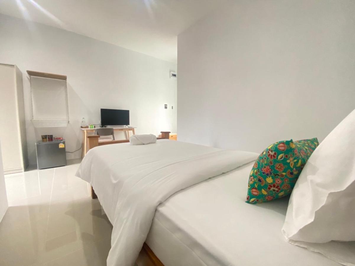 Alleyhill Phuket - Private & Cozy Boutique Exteriör bild